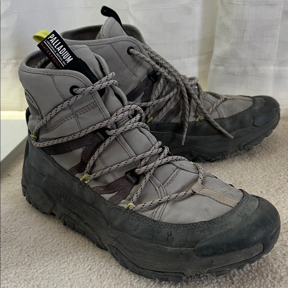 Palladium Men's Gray Outdoor Boots